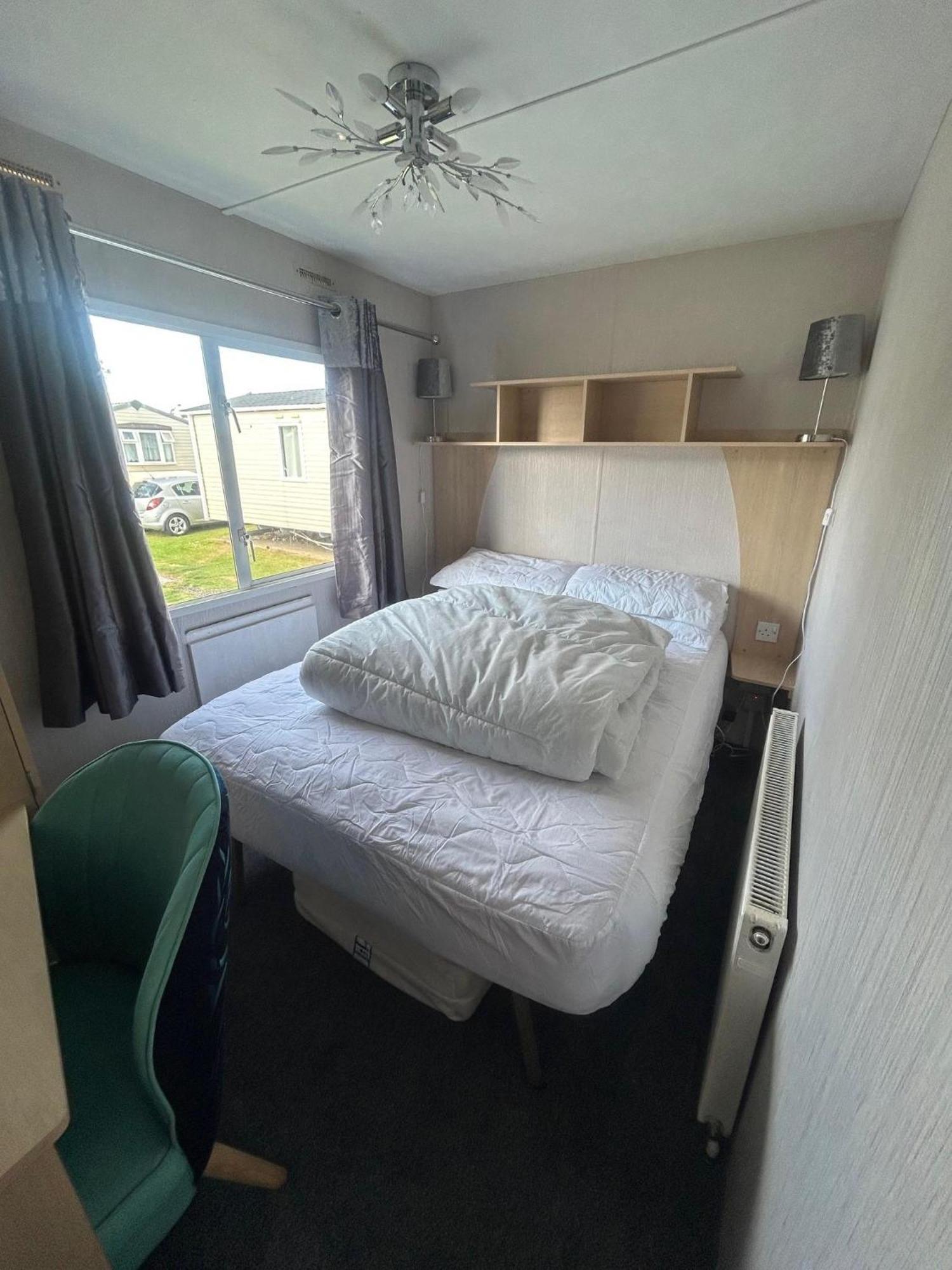 6 Berth Caravan For Hire By The Beach In Heacham, Norfolk Ref 21038C Eksteriør bilde